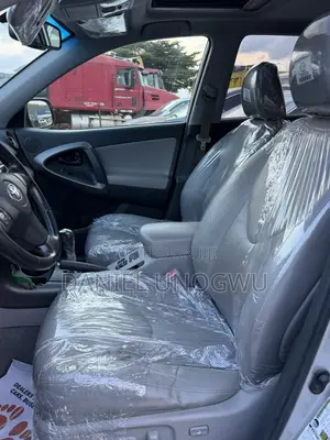 Toyota RAV4 2.5 Limited 4x4 2011 Silver