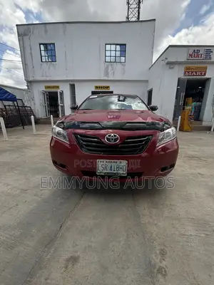 Toyota Camry 2.4 XLE 2008 Red