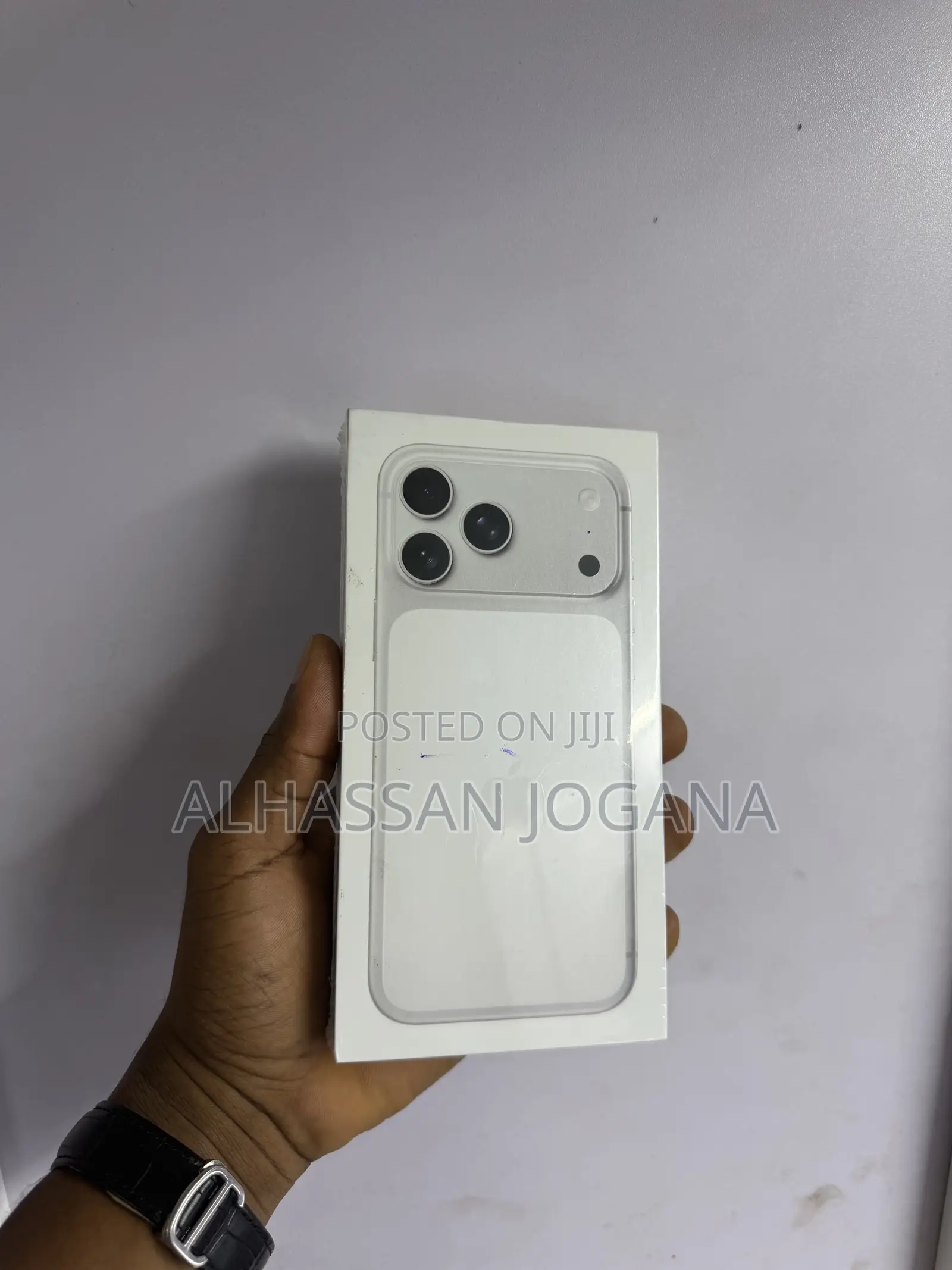 New Apple iPhone 17 Pro Max 256 GB Silver