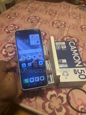 Tecno Camon 50 Pro 256 GB Silver