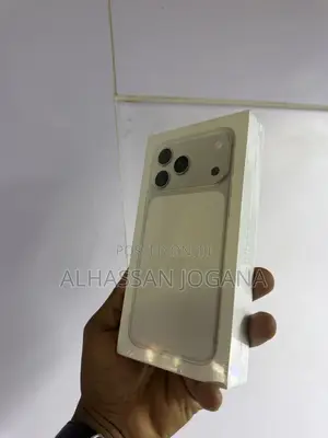 New Apple iPhone 17 Pro Max 256 GB Silver
