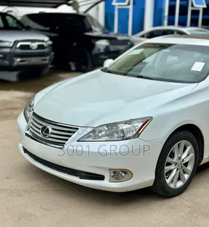 Lexus ES 2012 White