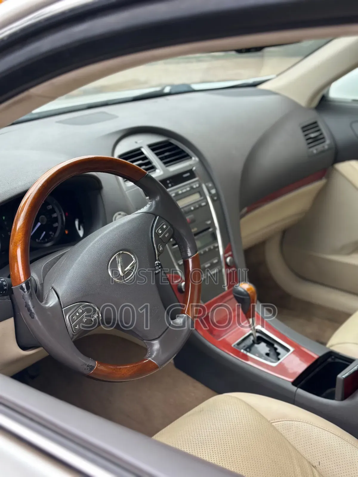 Lexus ES 2012 White