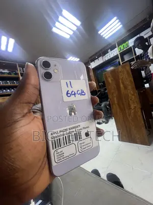 Apple iPhone 11 64 GB Purple