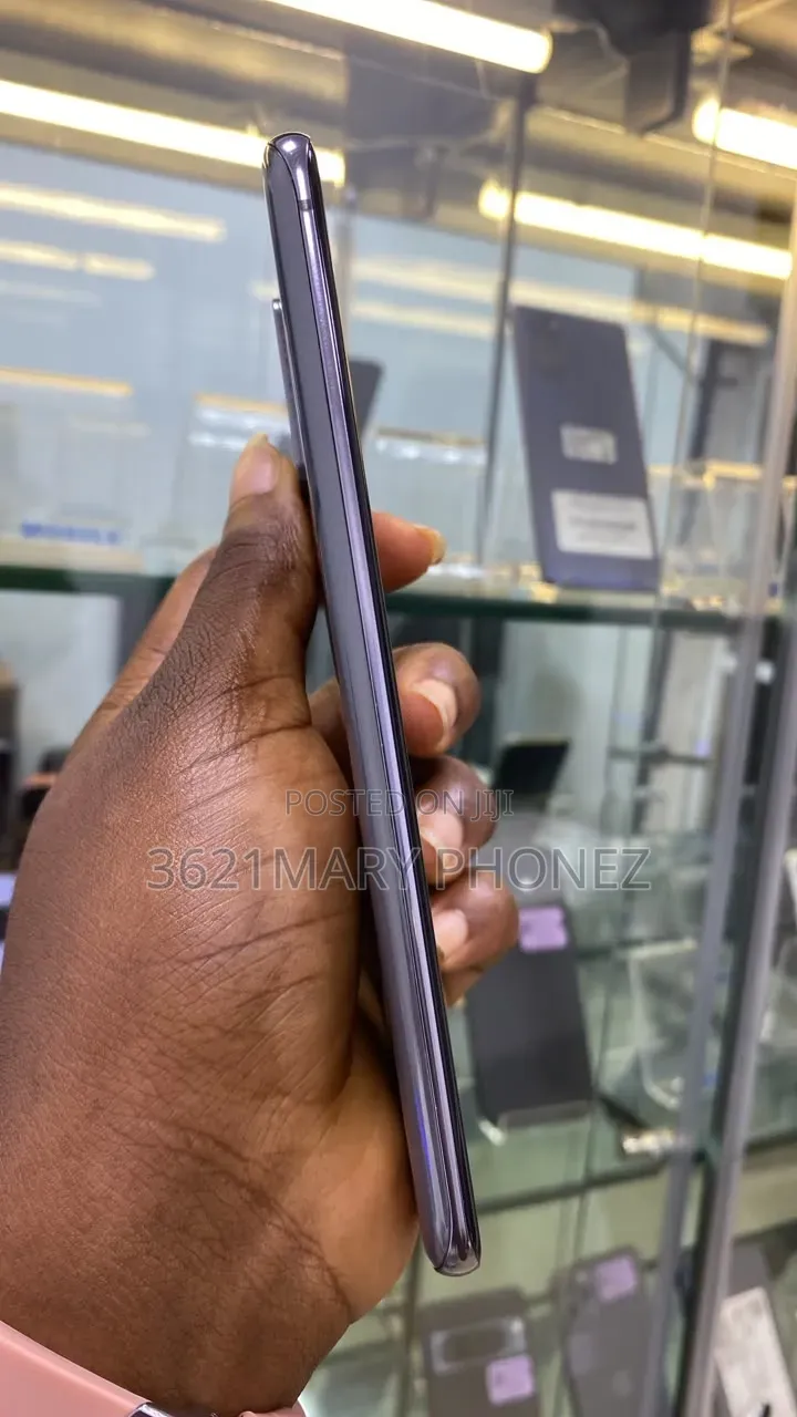 Samsung Galaxy S20+ 128 GB Graphite