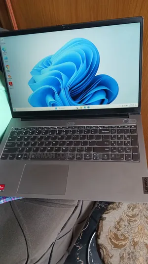 Laptop Dell Latitude 5300 8GB Intel Core i7 SSD 256GB