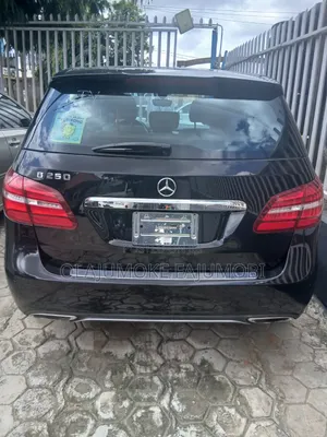 Mercedes-Benz E250 2016 Black