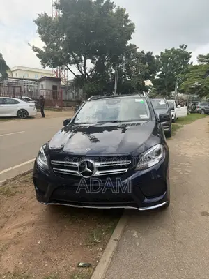 Mercedes-Benz GLE-Class GLE 350 2019 Blue