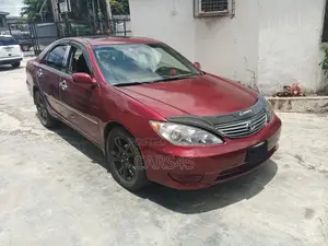 Toyota Camry 2005 Red