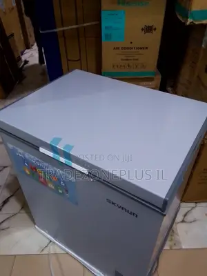 Skyrun Chest Freezer Perfect for Restaurants, Shops Homes