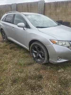 Toyota Venza 2011 Silver