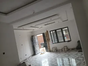 4bdrm Duplex in Alimosho for sale