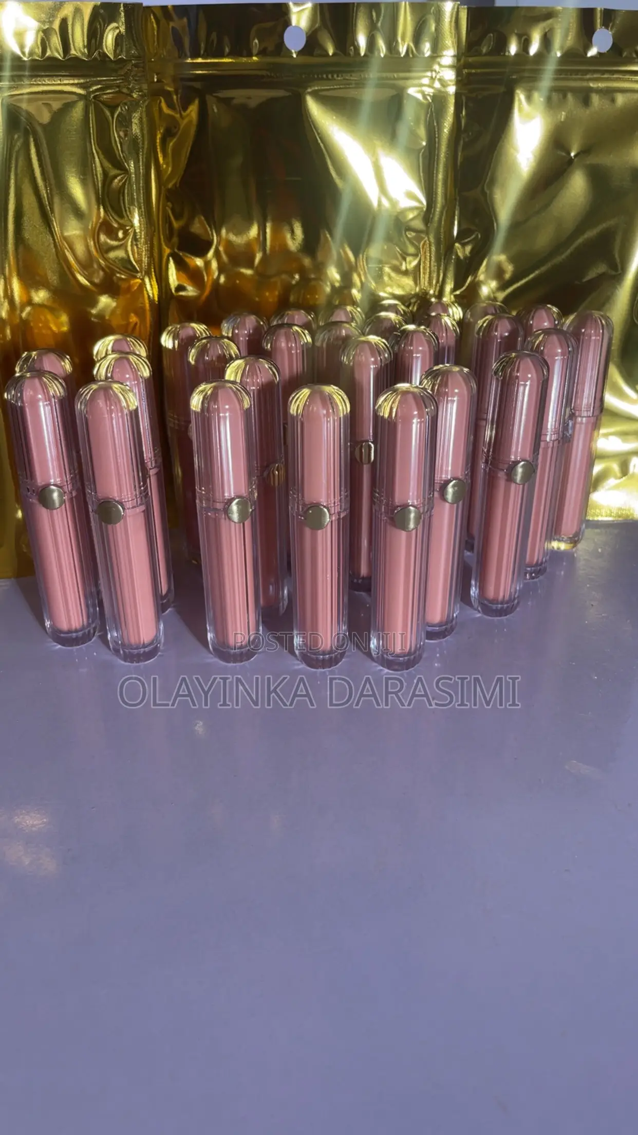 Lip Glow by Annabelle