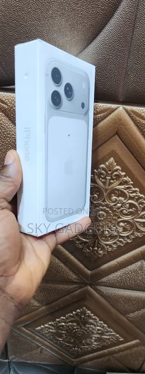 New Apple iPhone 17 Pro 256 GB Silver