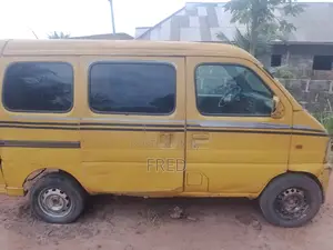Suzuki Every 2004 Yellow