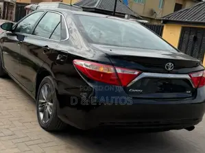 Toyota Camry SE 4dr Sedan (2.5L 4cyl 6A) 2015 Black
