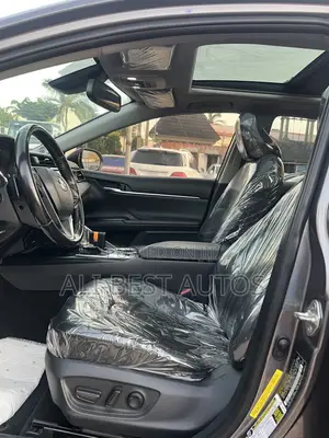 Toyota Camry 2018 Gray