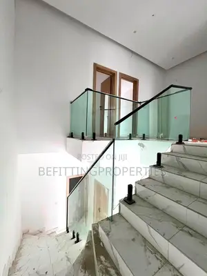 4bdrm Duplex in Ikota for sale