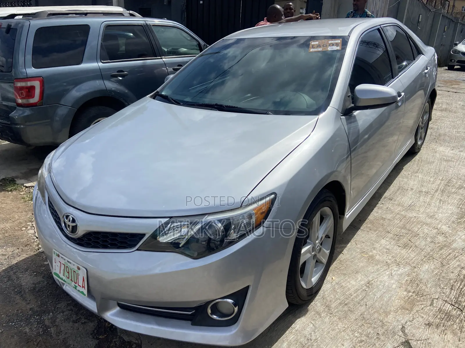 Toyota Camry 2014 Silver