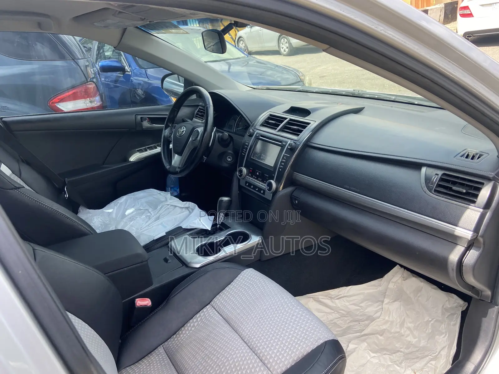 Toyota Camry 2014 Silver