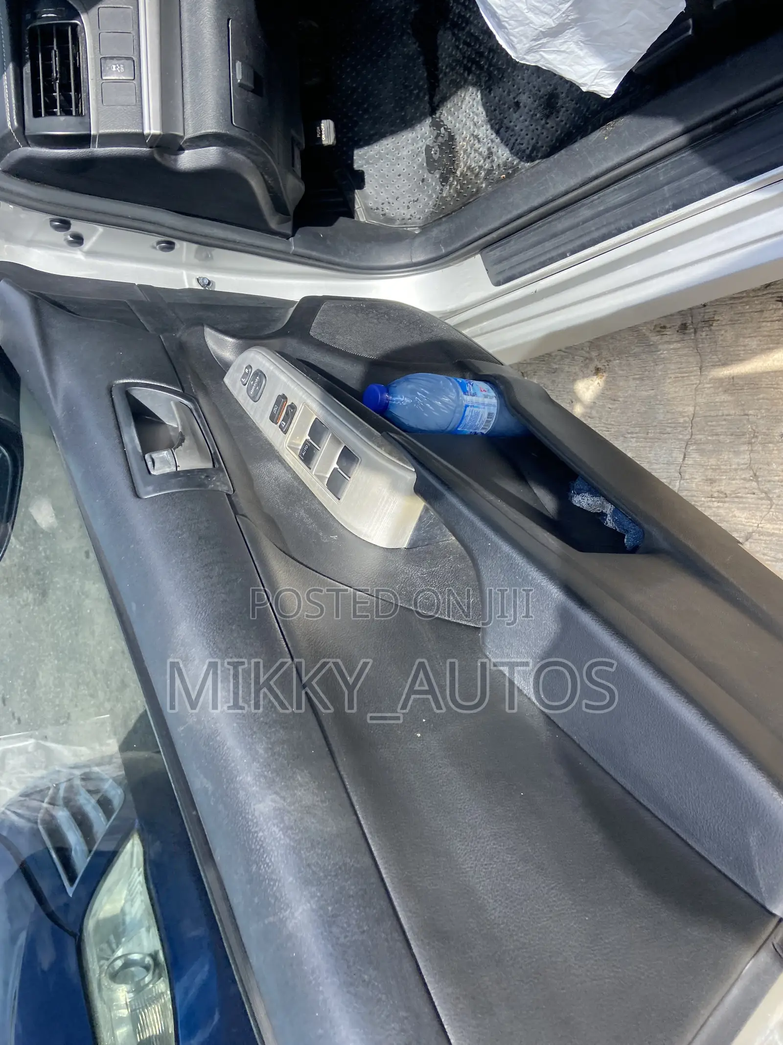 Toyota Camry 2014 Silver