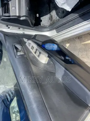 Toyota Camry 2014 Silver