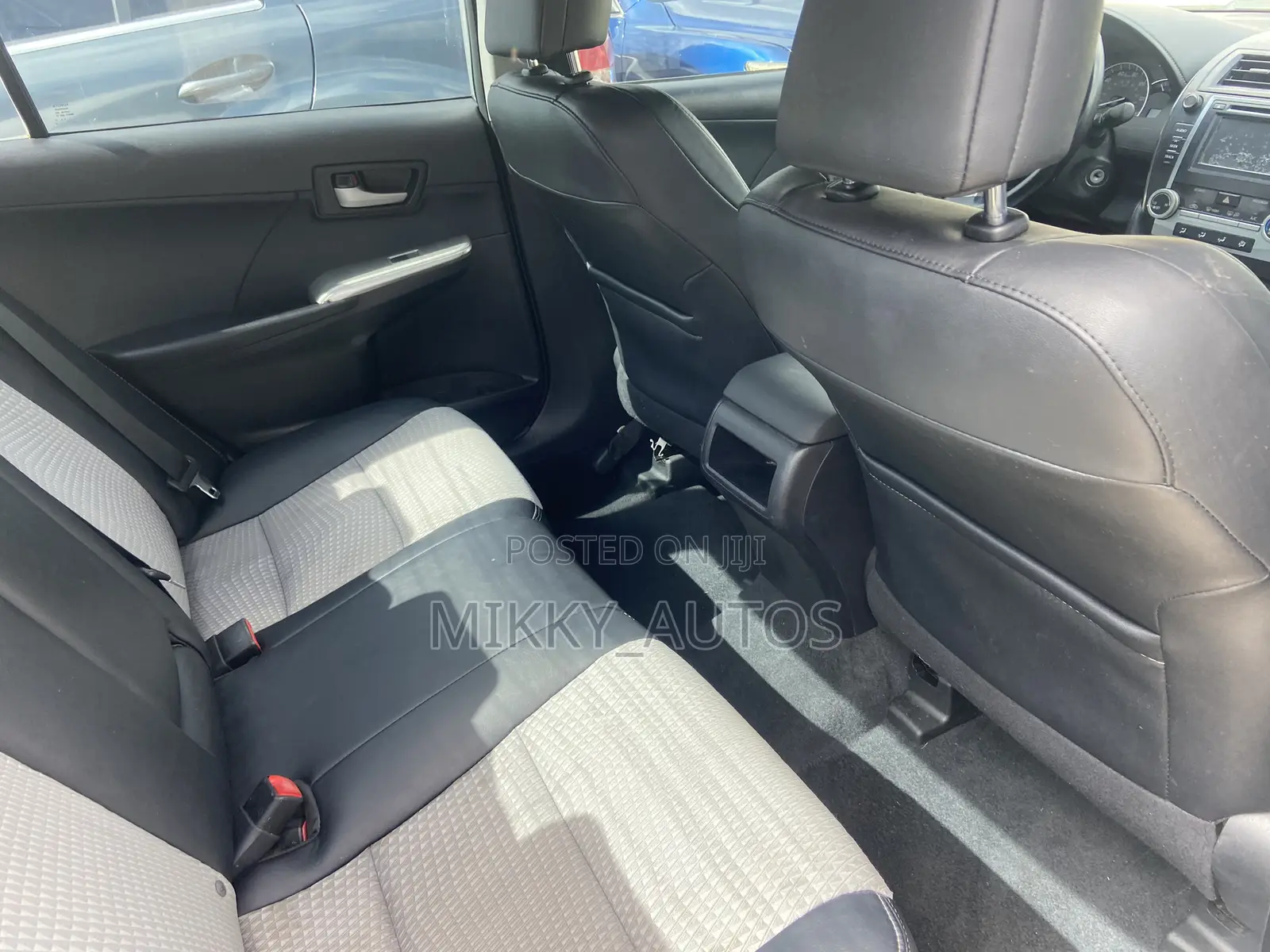 Toyota Camry 2014 Silver