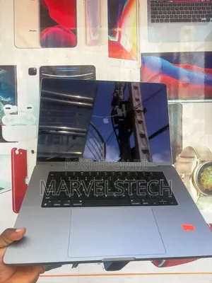 Laptop Apple MacBook Pro 2021 M1 32GB Apple M1 SSD 1T