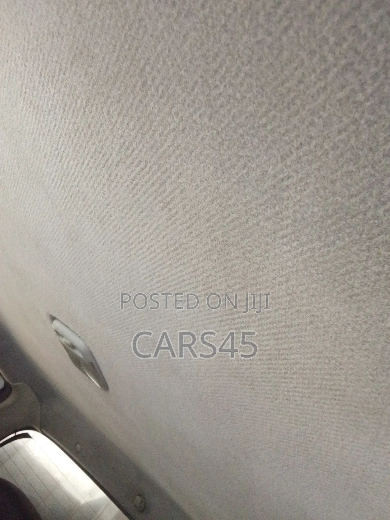 Nissan Frontier 2005 White