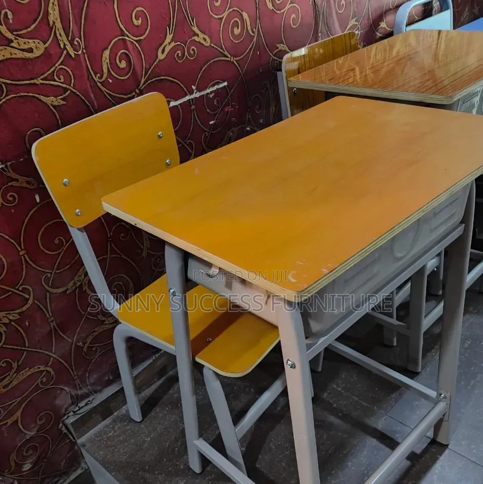 Imported School Desk for Classroom