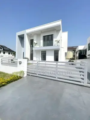5bdrm Duplex in Off Lekki-Epe Expressway for sale