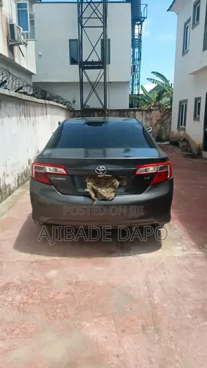 Toyota Camry 2014 Gray