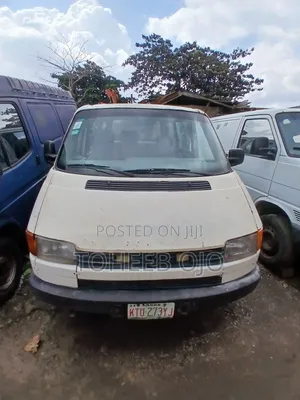 Volkswagen Transporter 1989 White