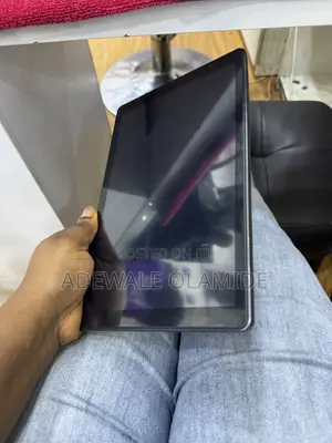 Tablet 32 GB Gray