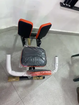 Luxury Hip Abductor Machine