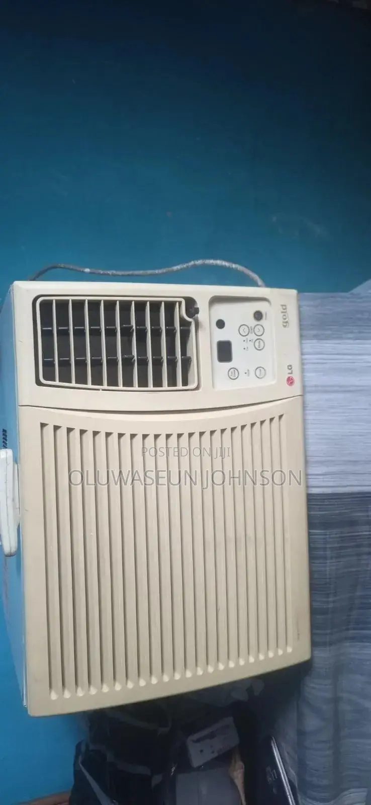 Window Unit Air Conditioner