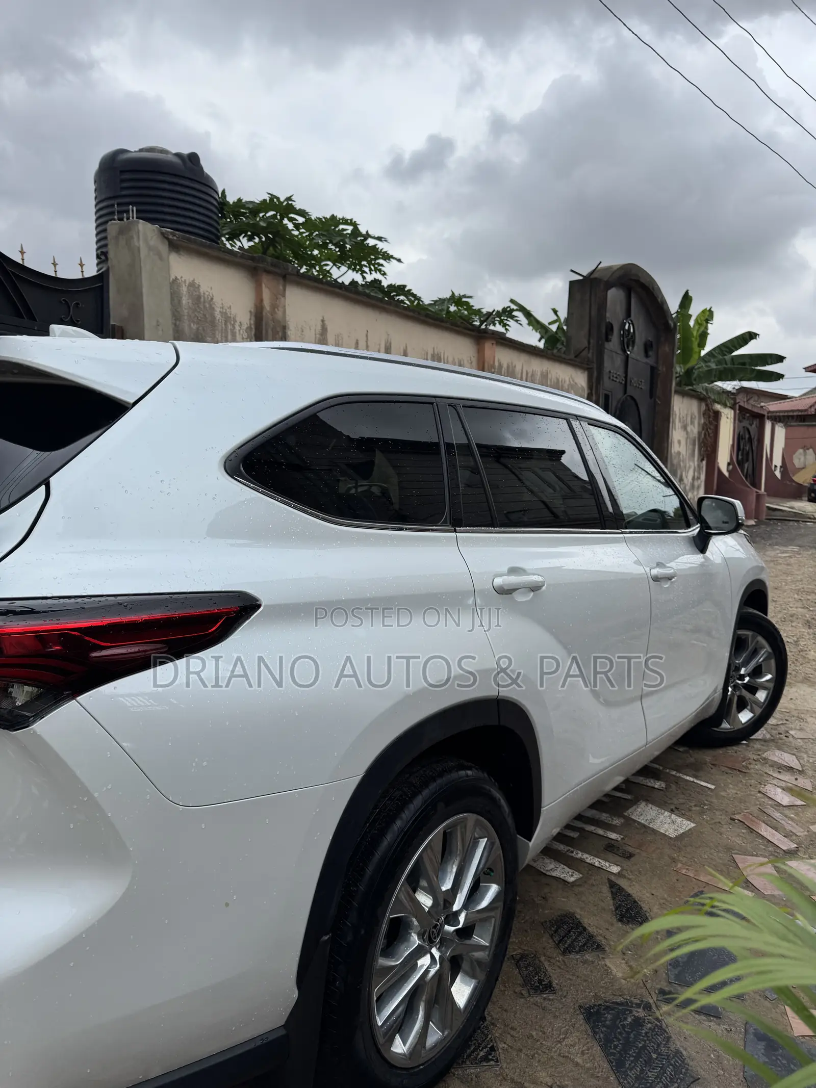 Toyota Highlander L 2022 White