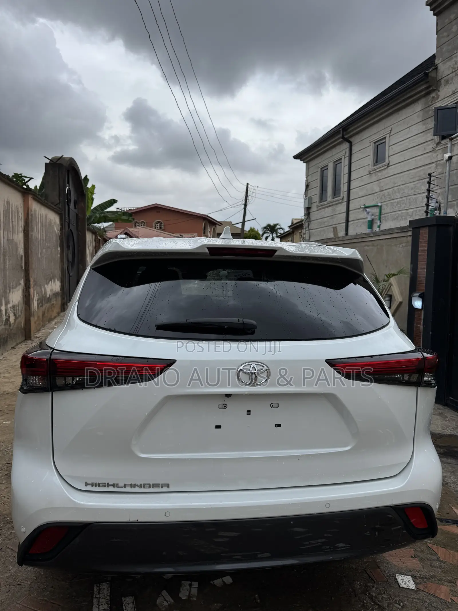 Toyota Highlander L 2022 White