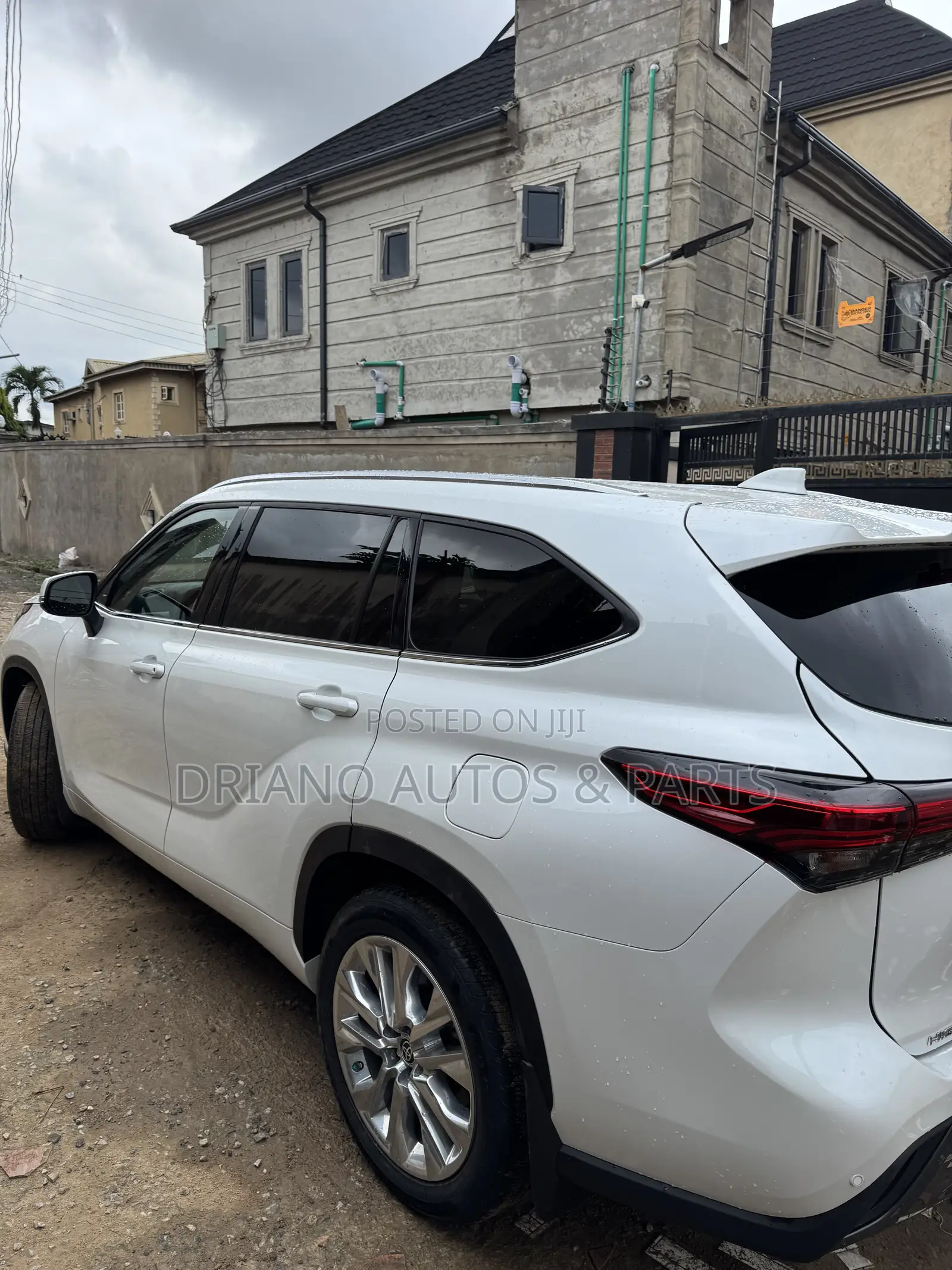 Toyota Highlander L 2022 White