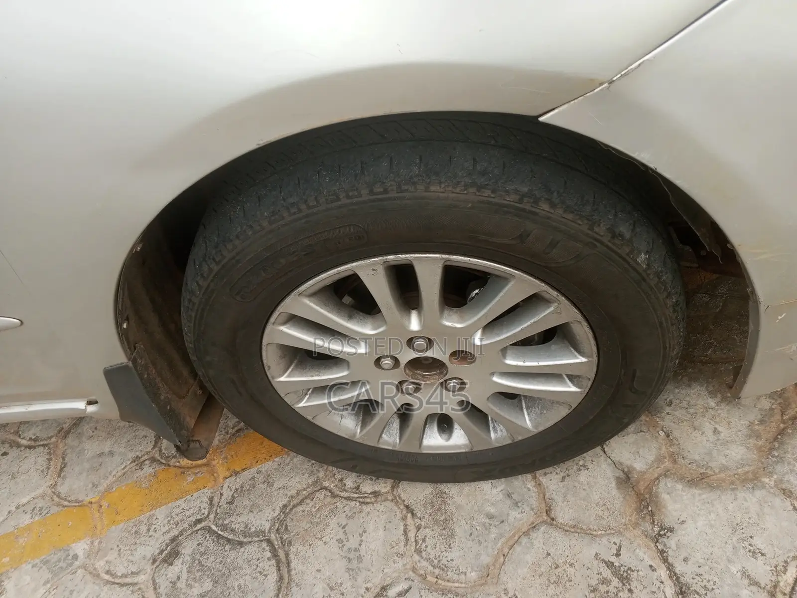 Toyota Sienna 2010 Silver