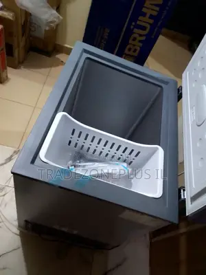 Premium Skyrun Freezer – Spacious Cold Storage for Business