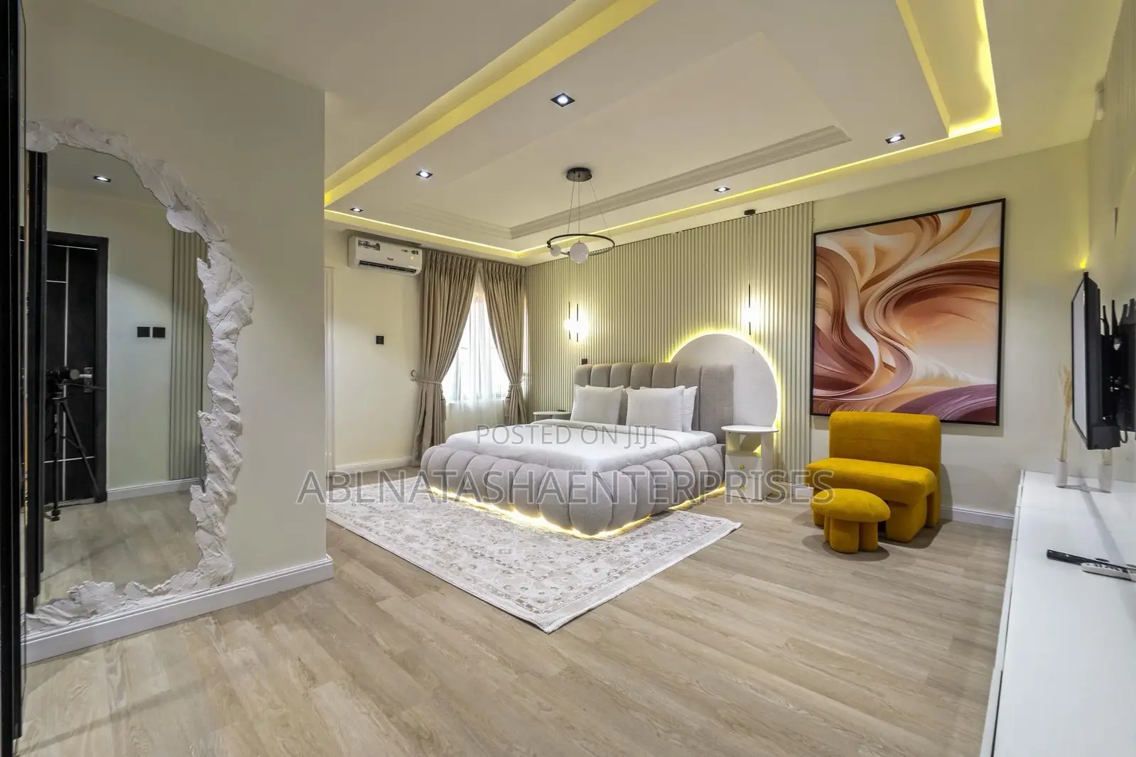 Loft Apartment