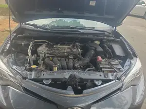 Toyota Corolla LE 4dr Sedan (1.8L 4cyl CVT) 2016 Gray