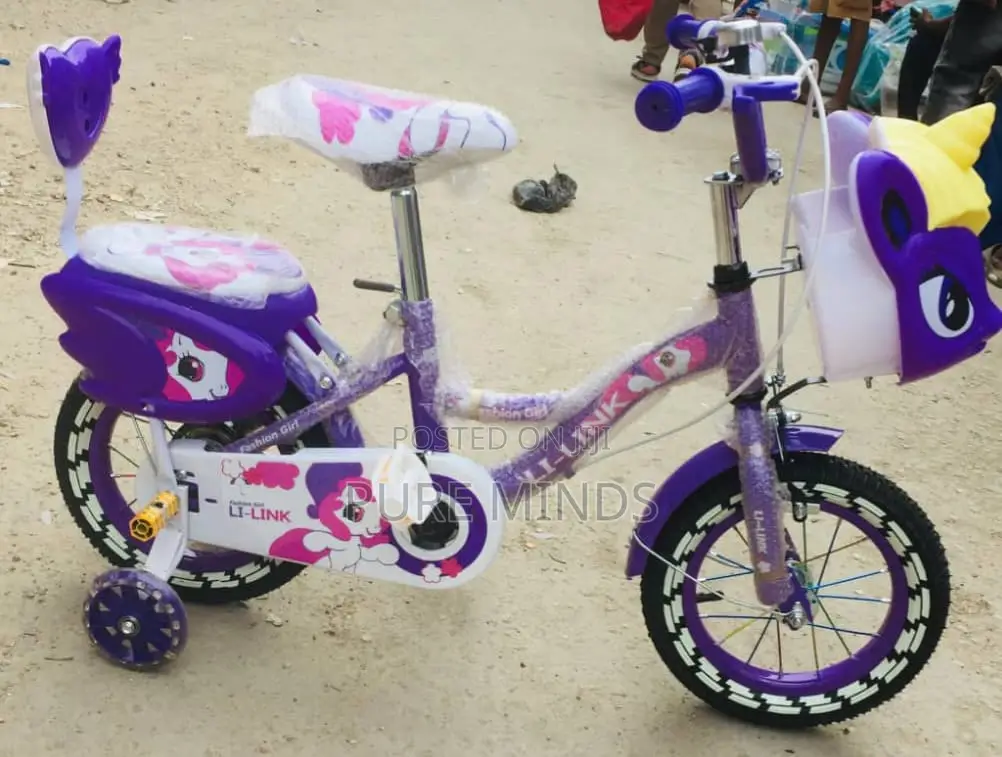 Beautiful Unisex Bicycle 4-7yrs