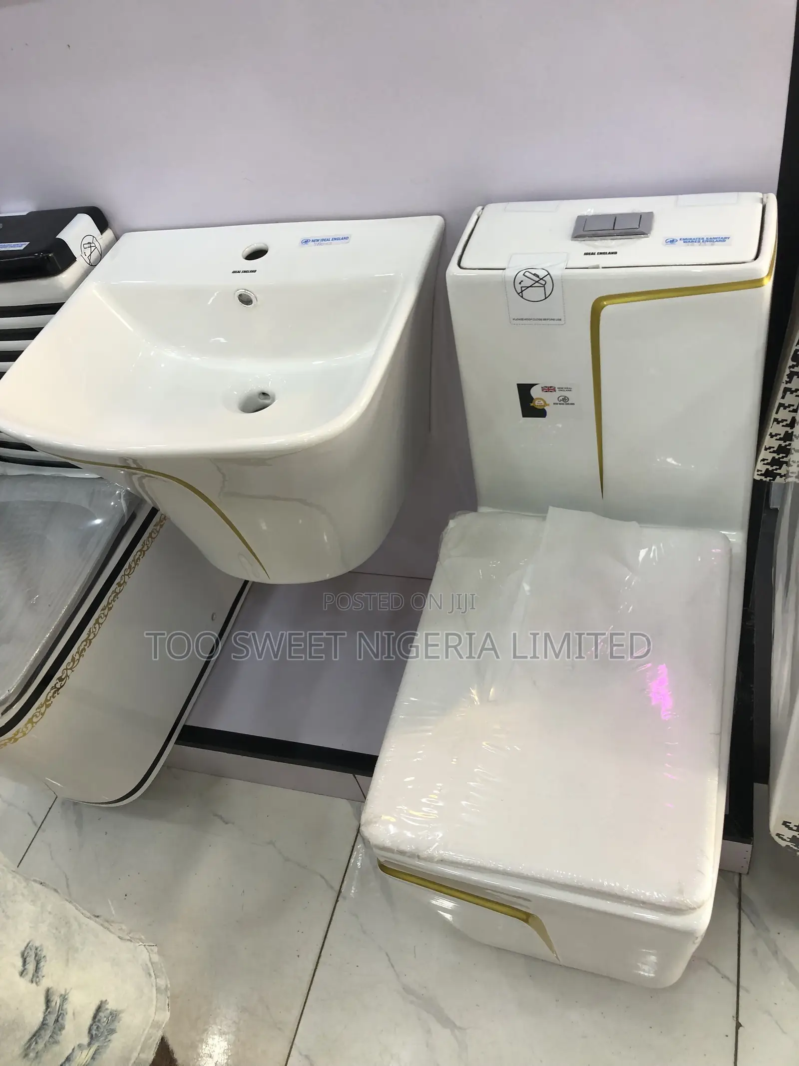 Sensor Water Closet
