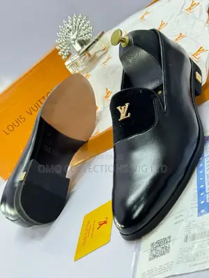 Louis Vuitton Men’s Black Leather Shoes – Italian Made | Fully Boxed