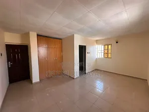 3bdrm Apartment in Wuye for rent