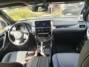 Lexus GX 2022 Purple