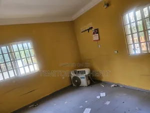 1bdrm Apartment in Main Utako for rent