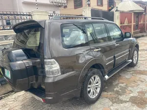 Mitsubishi Pajero 2019 Brown